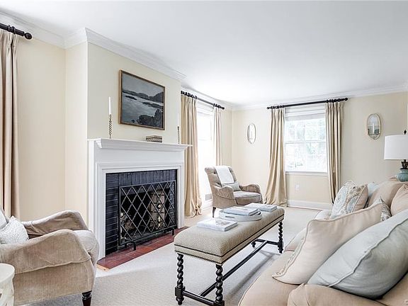 3rd image of 4116 Kensington Ave