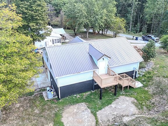 5th image of 137 Farley Ln