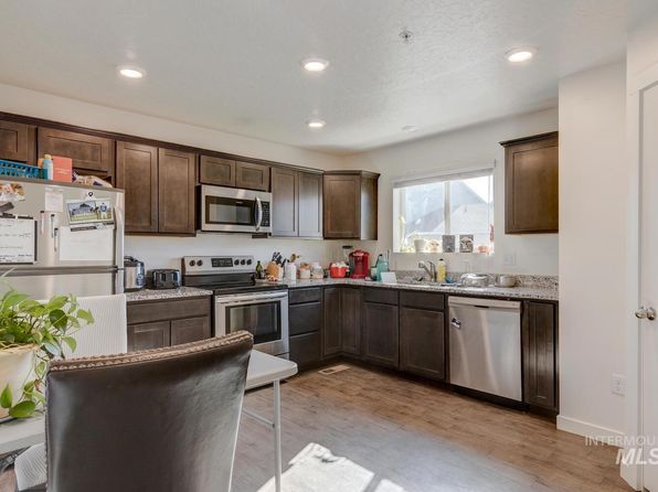 meridian-idaho-2054610567 picture