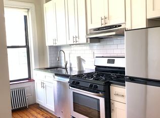 113 2nd Pl APT 3, Brooklyn, NY 11231