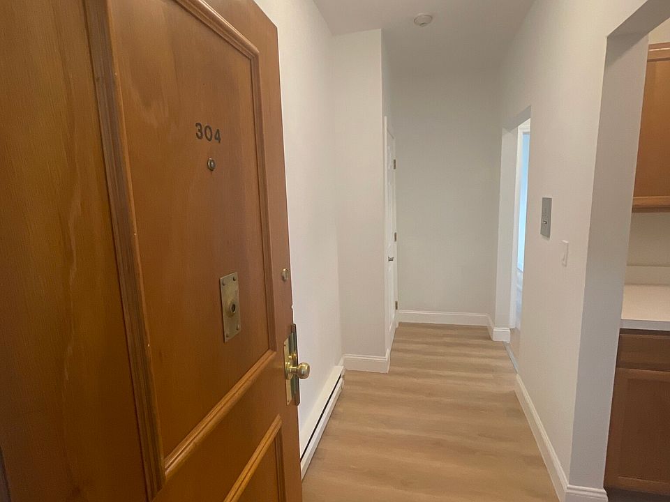 1st image of 111 Norway St APT 304