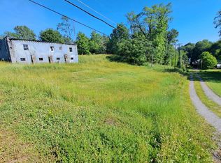 140 Locust Ave, Masontown, WV 26542