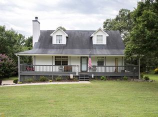 5106 Cash Rd, Flowery Branch, GA 30542