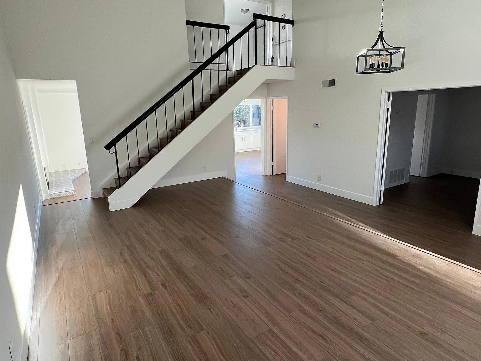 3126 S Rene Dr — Photo 3