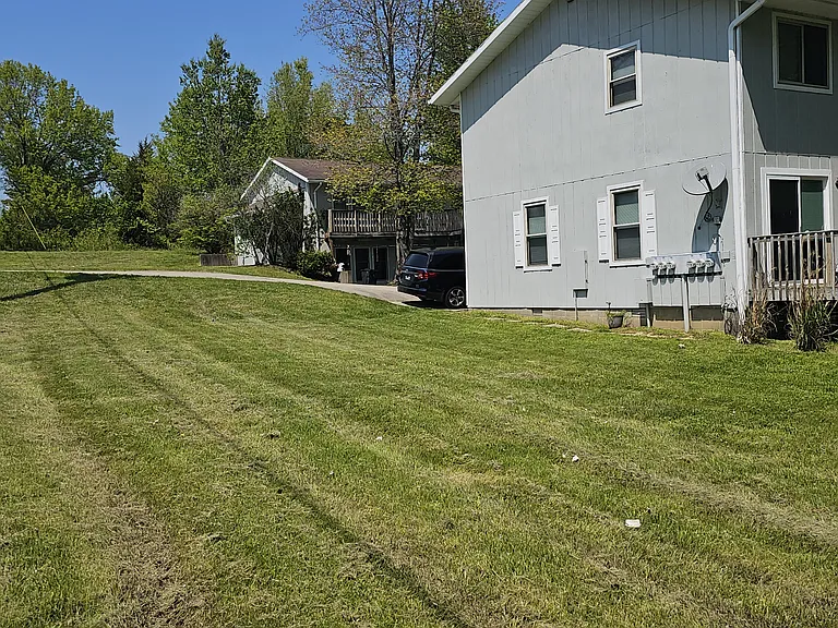6500 Giant City Rd #B — Photo 12