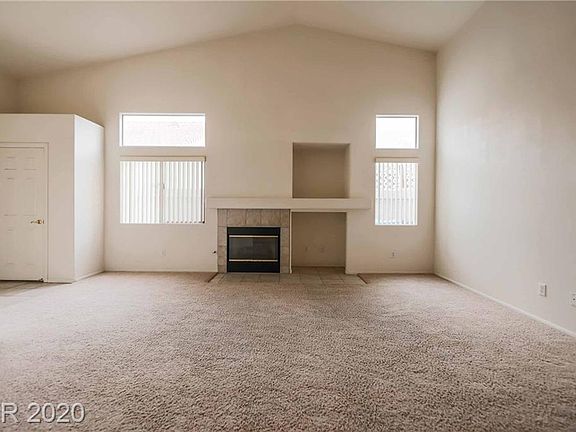 5th image of 4048 Radbourne Ave