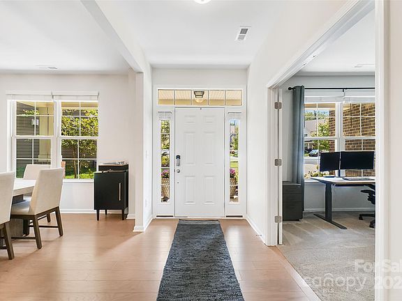 4th image of 20421 Creek Bend Edge Ct