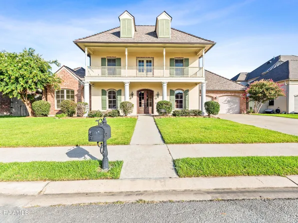 102 Fyvie Ln, Lafayette, LA 70503