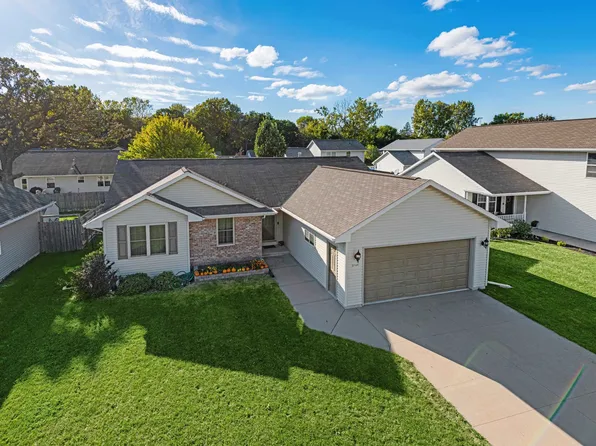 2749 Hamilton St, Oshkosh, WI 54901