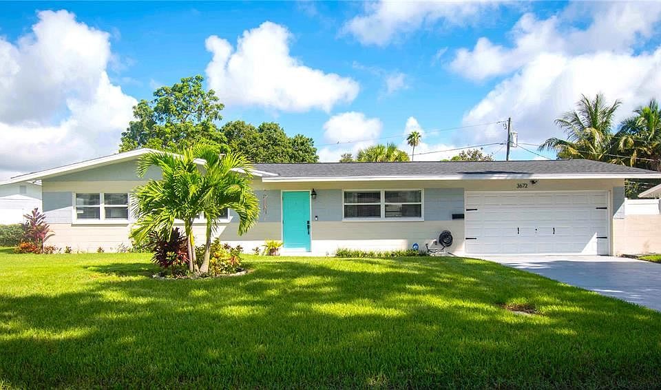 1st image of 3672 Searobin Dr SE