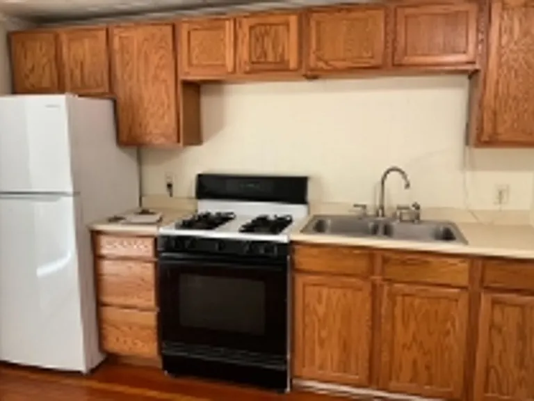5 Butler Rd #2 — Photo 9