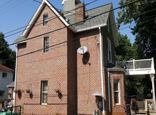 456 1/2 Chestnut Street Ext, Carnegie, PA