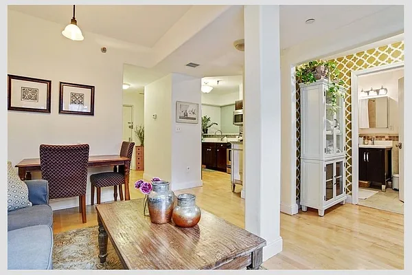 Sold by Stribling | media 2