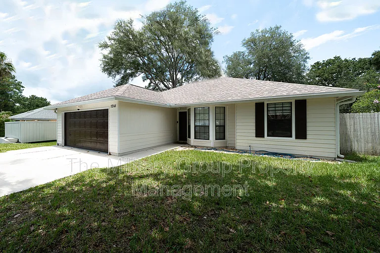 1261 Cutlass Rd — Photo 1