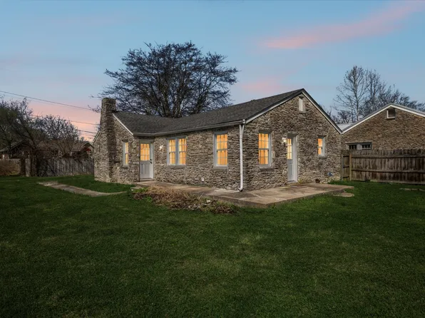 246 E Woodrow St, Gallatin, TN 37066