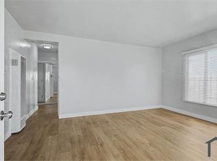 10310 S Broadway APT 4, Los Angeles, CA 90003
