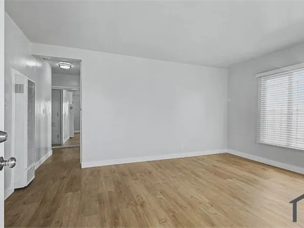 10310 S Broadway APT 4, Los Angeles, CA 90003