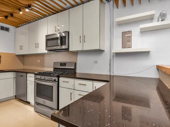 125-10 Queens Boulevard image 9 of 15