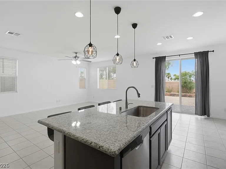 6222 Desert Orchid Way — Photo 18