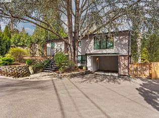 4490 Lakeview Blvd, Lake Oswego, OR 97035