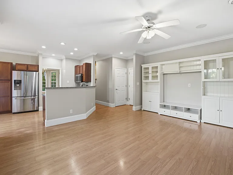 6351 Sea Haven Dr — Photo 11