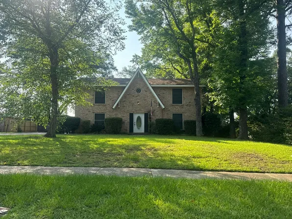 2137 Woodhillcrest Dr, Mobile, AL 36609