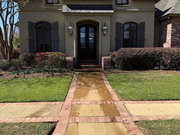 2428 Destrehan Dr, Monroe, LA 71201