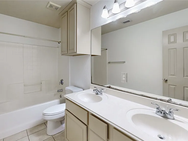 2212 Brougham Pl — Photo 21