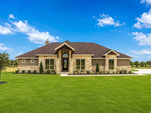 8918 NEW SULPHUR SPRINGS RD, San Antonio, TX 78263