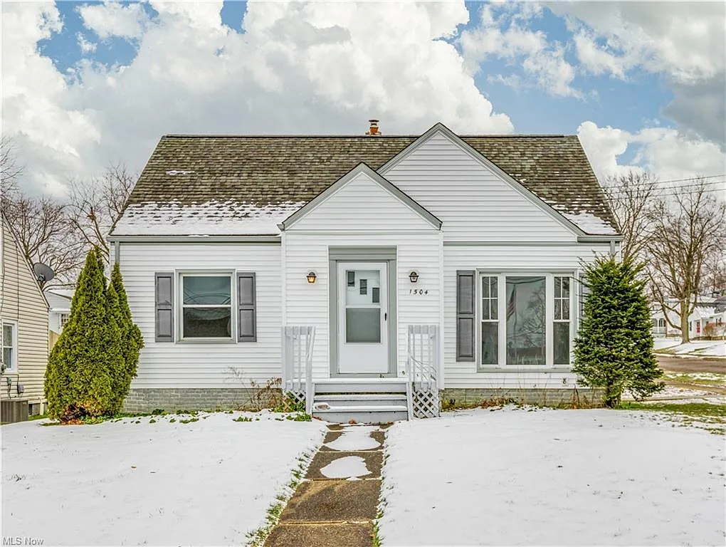 1504 Wayne St photo 1