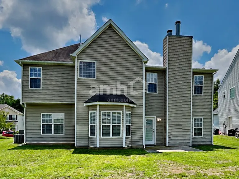5818 Parkstone Dr — Photo 22