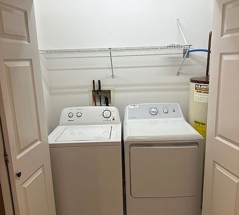 4th image of 901 Jana Ln APT 5