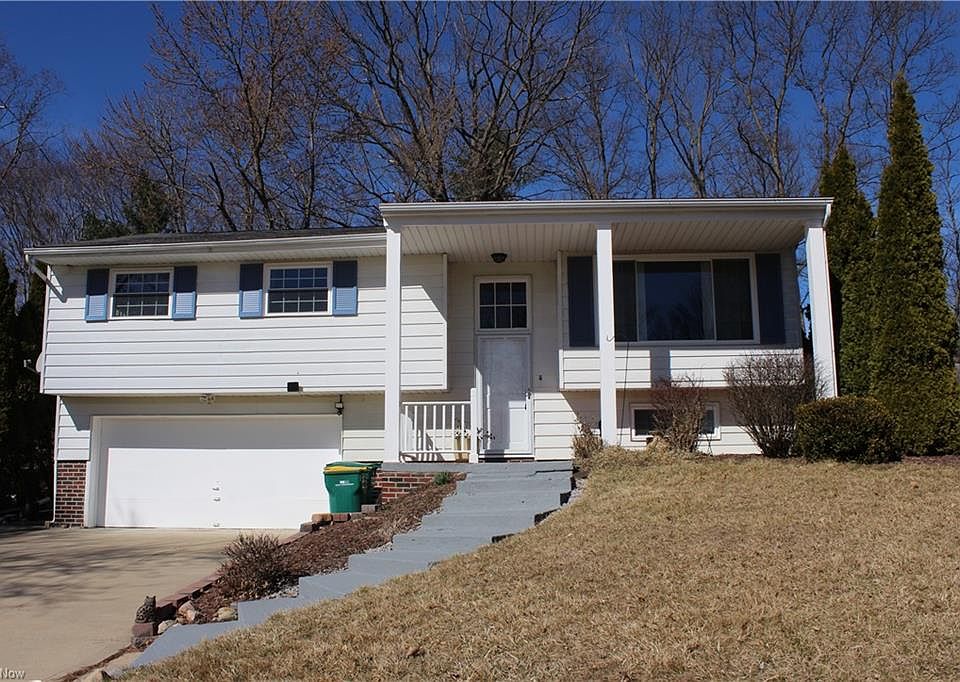 1st image of 2213 Sherwin Dr
