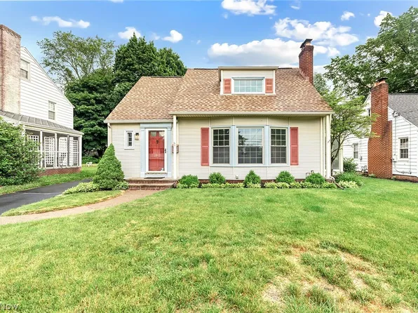 2015 32nd St NW, Canton, OH 44709
