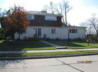 2833 34th St, Two Rivers, WI 54241