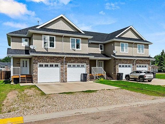 2nd image of 5002 S 51st Ave #4