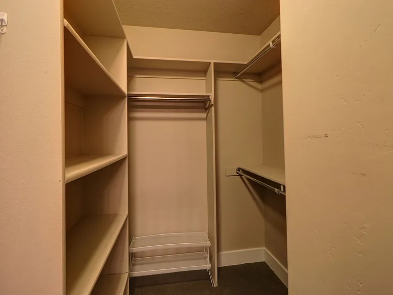 120 W 3430 N — Photo 25