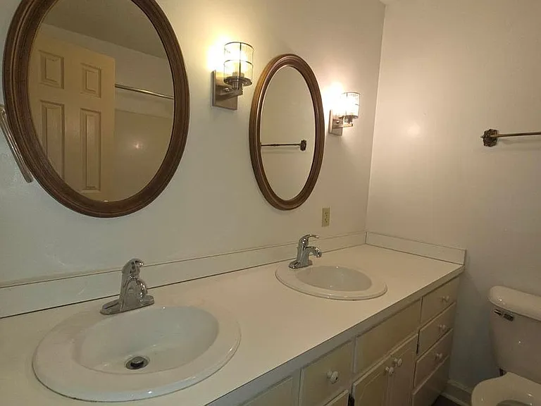 311 Moyton Ave — Photo 14