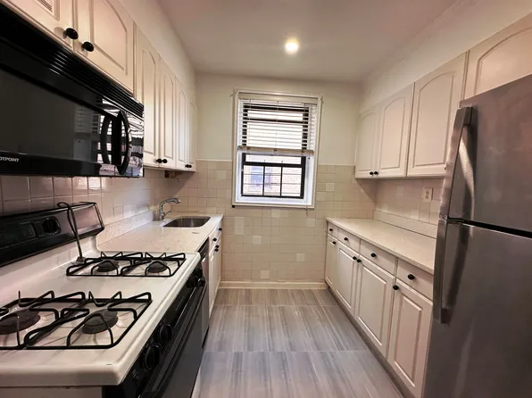 150 West End Avenue image 16 of 24