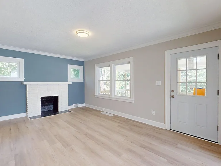 4528 Rainbow Rd — Photo 13