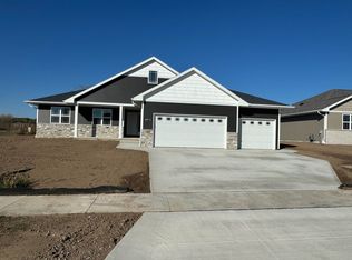 3496 Jewel Way, Green Bay, WI 54313