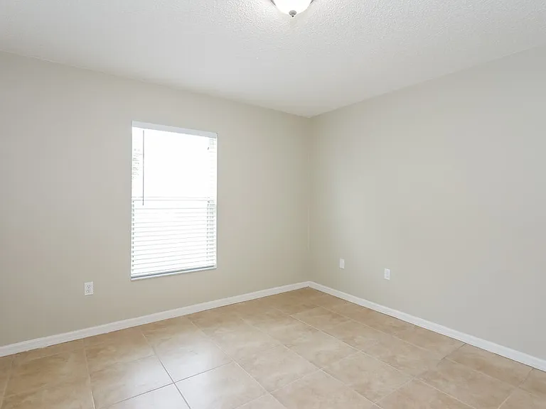 505 Reddicks Cir — Photo 12