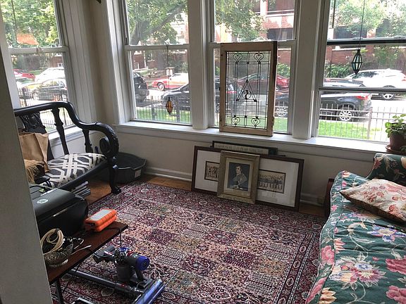 3rd image of 4714 N Washtenaw Ave #1