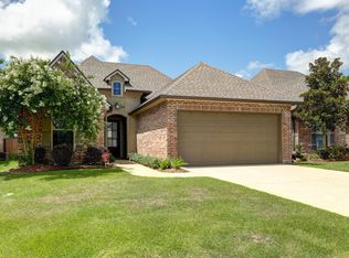 103 Whitewater Dr, Broussard, LA 70518