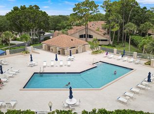 1107 Duncan Cir APT 102, Palm Beach Gardens, FL 33418