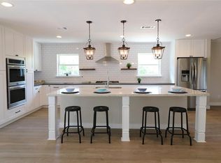 9707 Burdine St, Houston, TX 77096