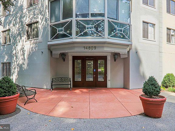 2nd image of 14809 Pennfield Cir APT 405