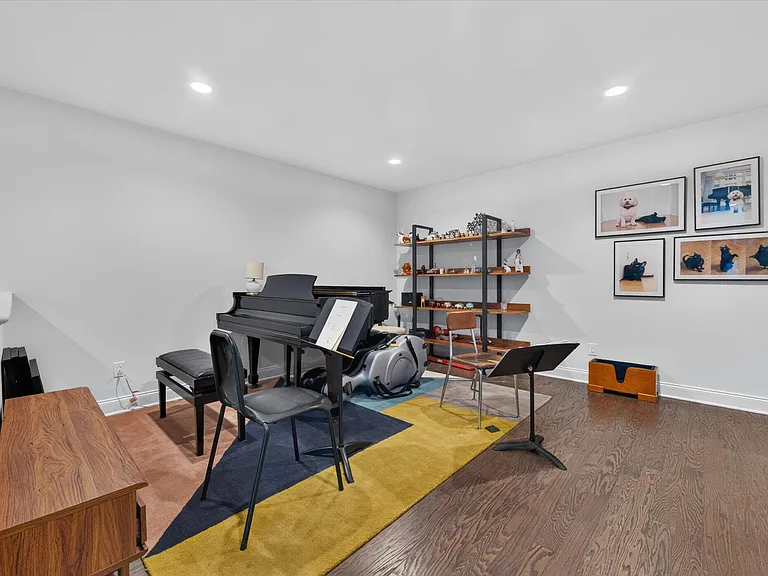 3062 N Spurway Dr — Photo 29