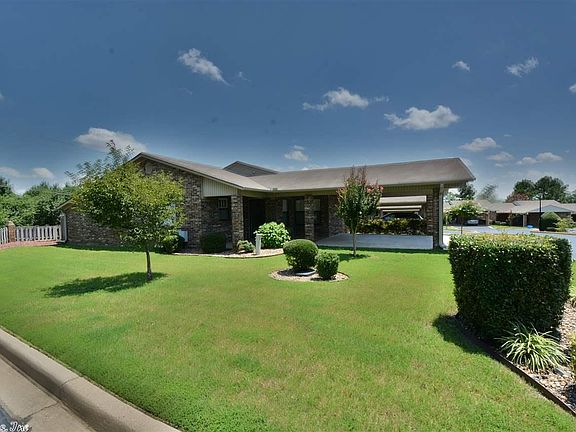 2nd image of 124 Corporate Ter APT 15A