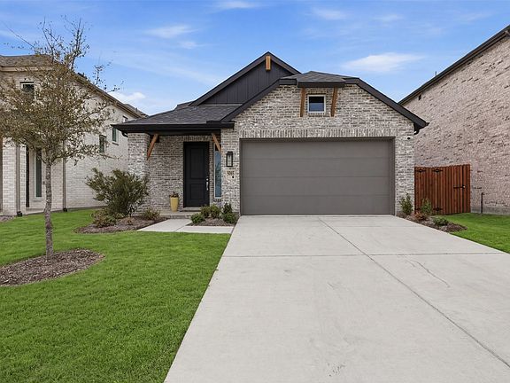 2nd image of 3904 Bison Ln